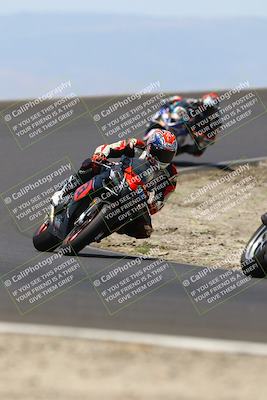 media/Jun-07-2025-TrackDaz (Sat) [[4413525952]]/A Group/12pm (Turn 2)/